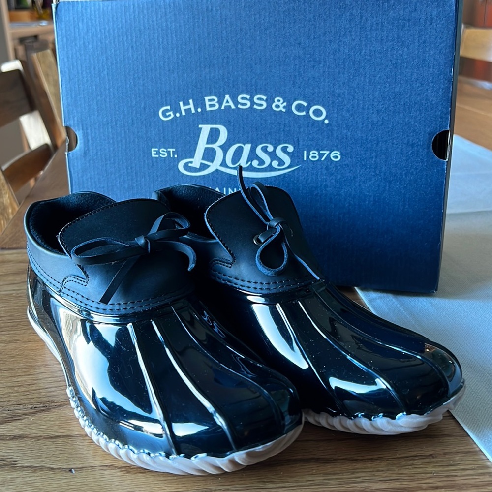 BNIB GH Bass Harlee Duck shoe